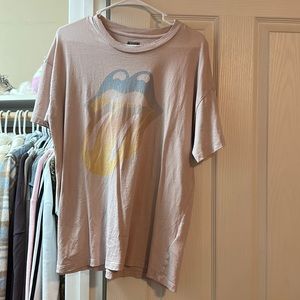 Pink distressed Rolling Stones graphic from American Eagle
